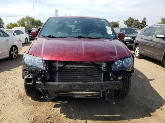 2C4RDGBG4HR615442 - 2017 DODGE GRAND CARA SE MAROON photo 5