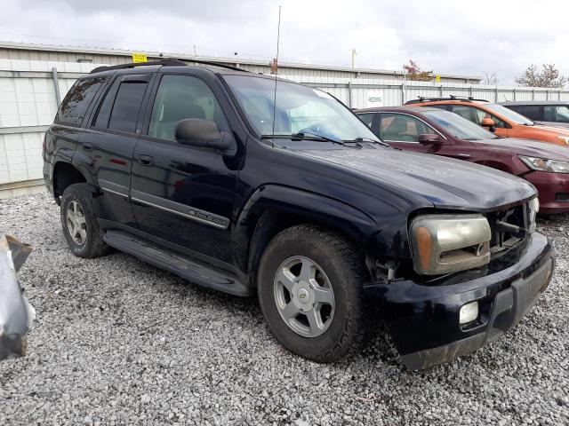 1GNDT13S122131061 - 2002 CHEVROLET TRAILBLAZE BLACK photo 4