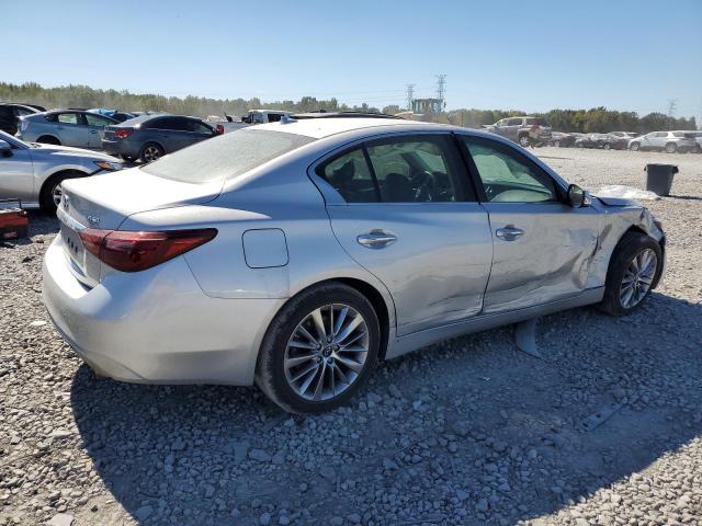 JN1EV7AR3JM445097 - 2018 INFINITI Q50 LUXE SILVER photo 3