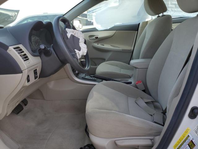 5YFBU4EE3DP208913 - 2013 TOYOTA COROLLA BASE WHITE photo 7