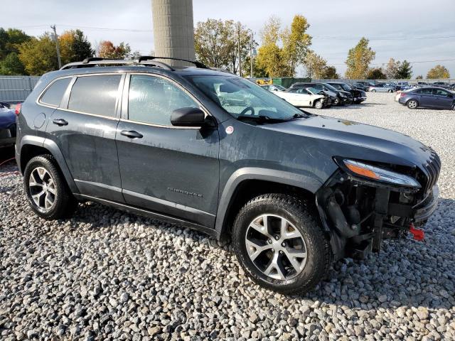 1C4PJMBS3HW624269 - 2017 JEEP CHEROKEE TRAILHAWK GRAY photo 4
