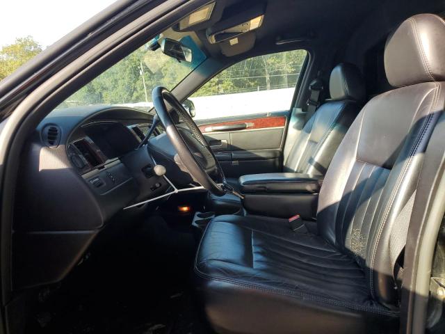 1L1FM81W74Y601183 - 2004 LINCOLN TOWN CAR EXECUTIVE BLACK photo 7