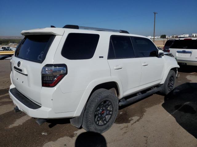 JTENU5JR8M5885718 - 2021 TOYOTA 4RUNNER SR5/SR5 PREMIUM თეთრი ფოტო 3