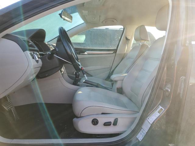 1VWDT7A32HC024219 - 2017 VOLKSWAGEN PASSAT R-LINE Schwarz Foto 7