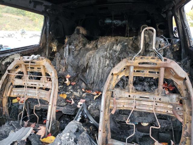 1C4PJMBB4GW262743 - 2016 JEEP CHEROKEE TRAILHAWK BLACK photo 10