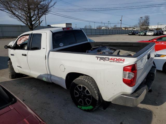 5TFUW5F14GX535895 - 2016 TOYOTA TUNDRA DOUBLE CAB SR/SR5 WHITE photo 2