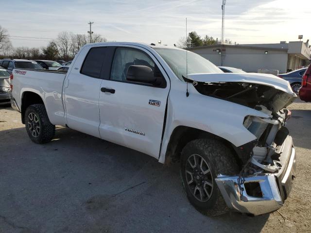 5TFUW5F14GX535895 - 2016 TOYOTA TUNDRA DOUBLE CAB SR/SR5 WHITE photo 4