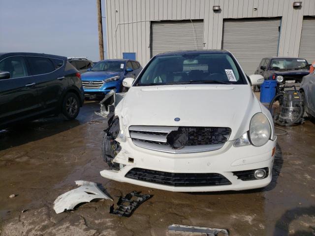 4JGCB65E28A080238 - 2008 MERCEDES-BENZ R 350 WHITE photo 5