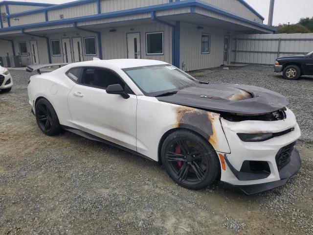 1G1FJ1R63K0157912 - 2019 CHEVROLET CAMARO ZL1 WHITE photo 4
