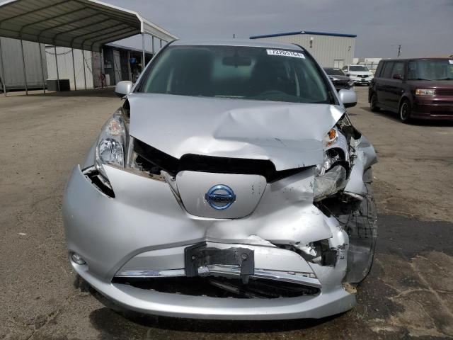 1N4BZ0CP3HC303040 - 2017 NISSAN LEAF S SILVER photo 5