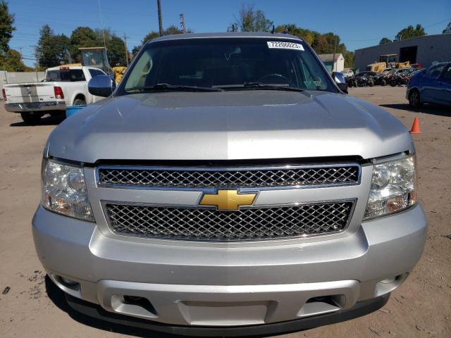 3GNVKGE07AG118049 - 2010 CHEVROLET AVALANCHE LTZ SILVER photo 5