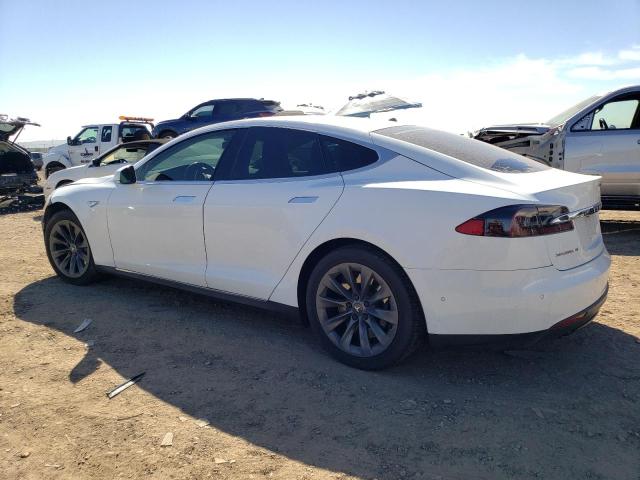 5YJSA1E16GF132768 - 2016 TESLA MODEL S WHITE photo 2