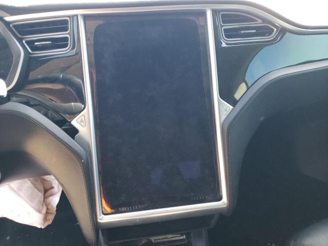 5YJSA1E16GF132768 - 2016 TESLA MODEL S თეთრი ფოტო 9