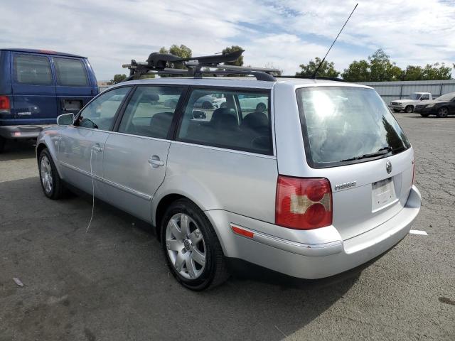 WVWWH63B32E407335 - 2002 VOLKSWAGEN PASSAT GLX Gümüş foto 2