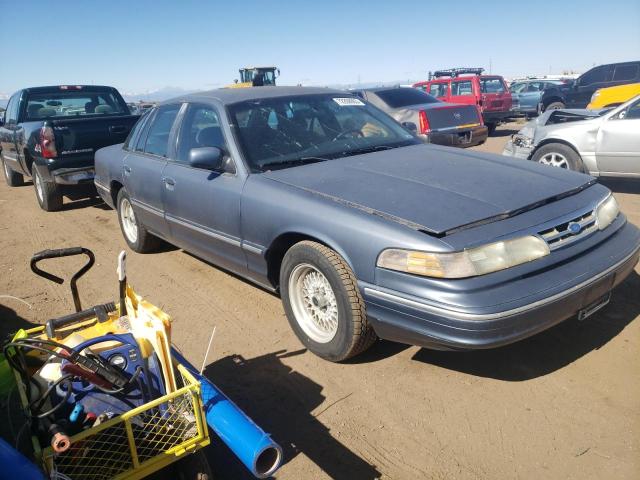 2FALP73W4TX185456 - 1996 FORD CROWN VICT GRAY photo 4