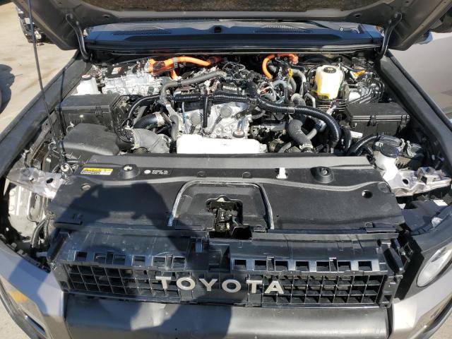 JTEABFAJXRK000822 - 2024 TOYOTA LAND CRUIS BASE Brązowy zdjęcie 12