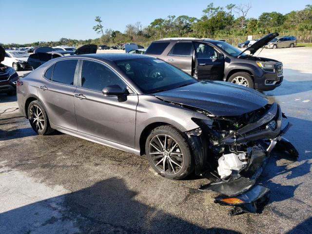 4T1G11AKXPU733429 - 2023 TOYOTA CAMRY SE NIGHT SHADE GRAY photo 4