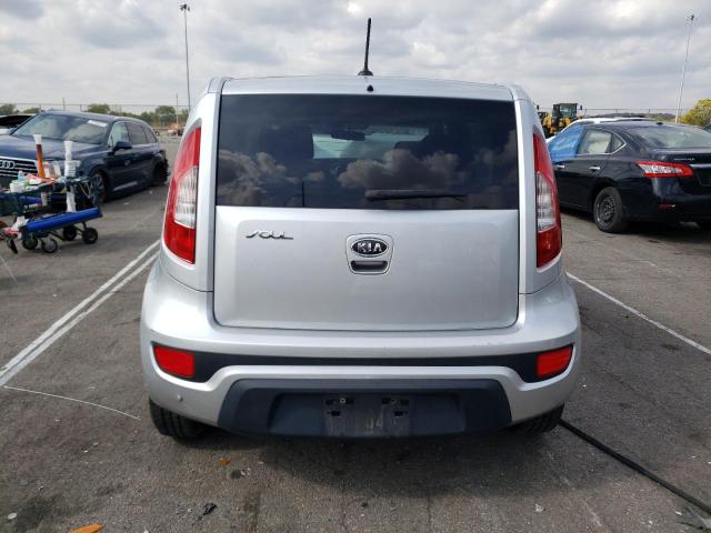 KNDJT2A51C7405779 - 2012 KIA SOUL SILVER photo 6