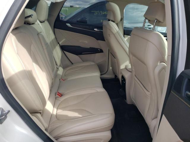 5LMCJ3C9XHUL19389 - 2017 LINCOLN MKC RESERVE თეთრი ფოტო 10