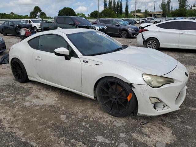JF1ZNAA13D1709341 - 2013 TOYOTA SCION FR-S თეთრი ფოტო 4