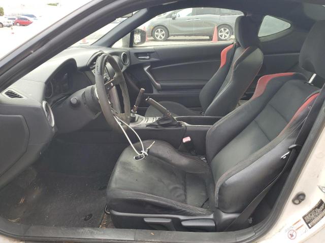 JF1ZNAA13D1709341 - 2013 TOYOTA SCION FR-S თეთრი ფოტო 7