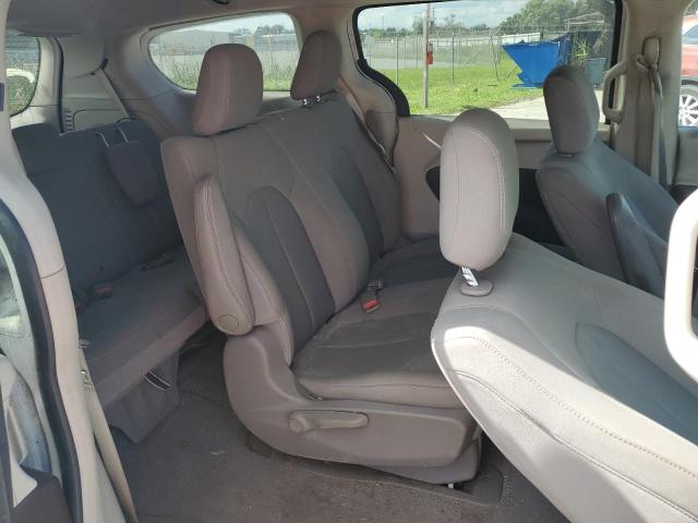 2C4RC1AG0JR102373 - 2018 CHRYSLER PACIFICA L WHITE photo 11