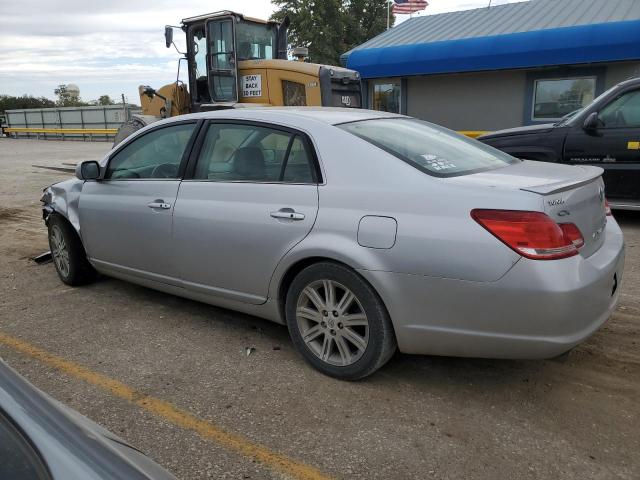 4T1BK36B26U145227 - 2006 TOYOTA AVALON XL SILVER photo 2