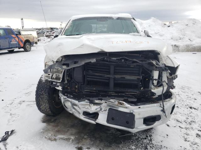 1C6RR7LT3JS130525 - 2018 RAM 1500 SLT WHITE photo 5