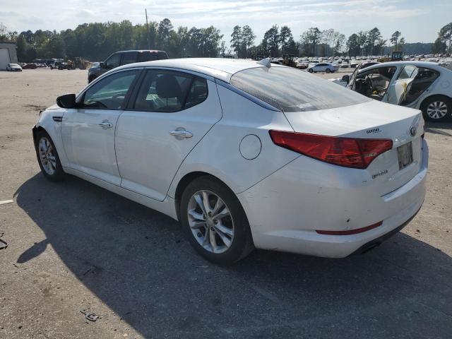 5XXGM4A7XDG204573 - 2013 KIA OPTIMA LX WHITE photo 2