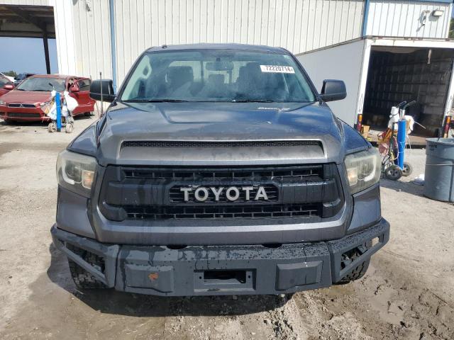 5TFRM5F15FX089671 - 2015 TOYOTA TUNDRA DOUBLE CAB SR GRAY photo 5