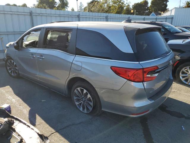 5FNRL6H76MB039315 - 2021 HONDA ODYSSEY EXL SILVER photo 2