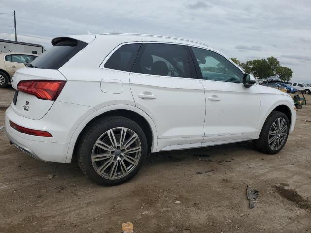 WA1CNBFY3J2036109 - 2018 AUDI Q5 PRESTIGE WHITE photo 3