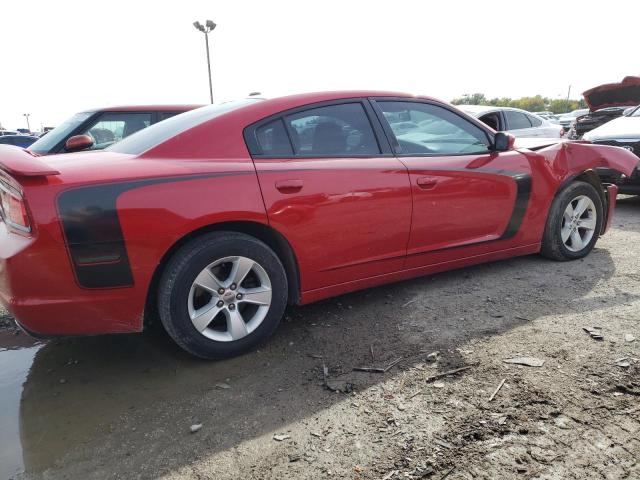 2C3CDXBG6DH571650 - 2013 DODGE CHARGER SE RED photo 3