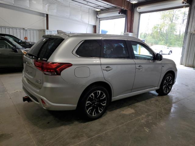 JA4J24A57JZ030202 - 2018 MITSUBISHI OUTLANDER SE SILVER photo 3