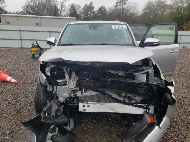 JTENU5JR3N6068183 - 2022 TOYOTA 4RUNNER SR5/SR5 PREMIUM 银色 照片 5