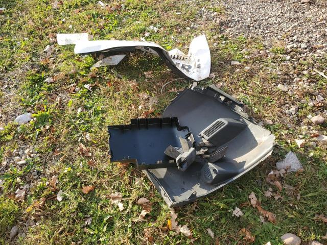 3C6TRVDG8JE110172 - 2018 RAM PROMASTER 2500 HIGH თეთრი ფოტო 13