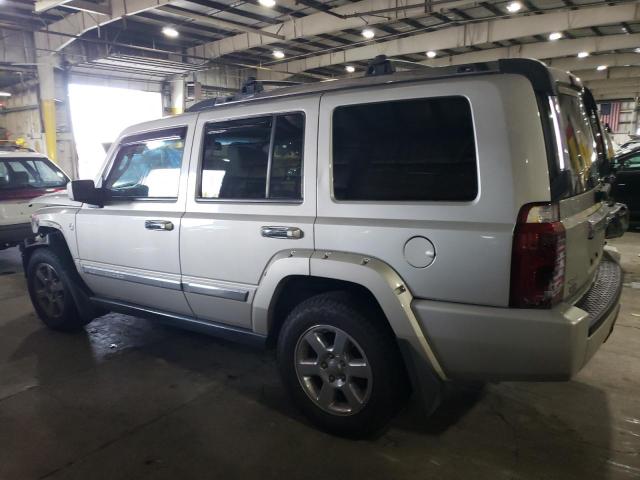 1J8HG68278C152951 - 2008 JEEP COMMANDER OVERLAND SILVER photo 2