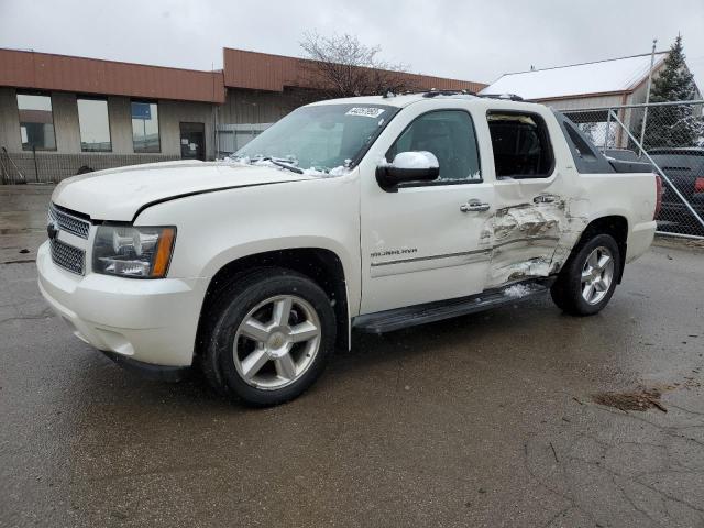 3GNTKGE38BG103627 - 2011 CHEVROLET AVALANCHE LTZ CREAM photo 1