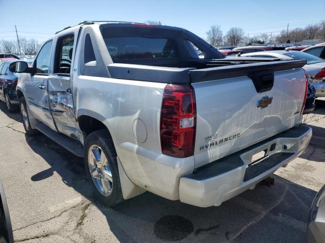 3GNTKGE38BG103627 - 2011 CHEVROLET AVALANCHE LTZ CREAM photo 2