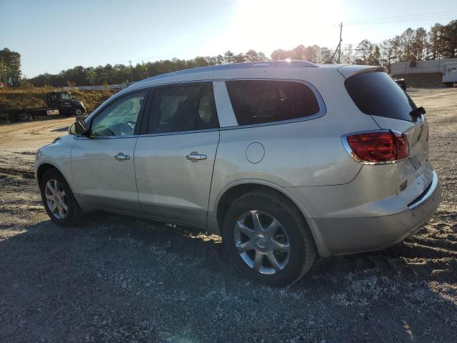 5GALRBED6AJ145034 - 2010 BUICK ENCLAVE CXL WHITE photo 2
