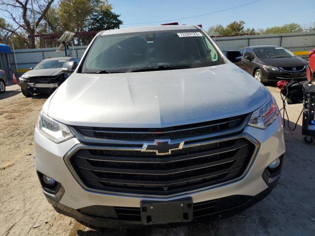 1GNEVKKW9LJ201647 - 2020 CHEVROLET TRAVERSE PREMIER SILVER photo 5