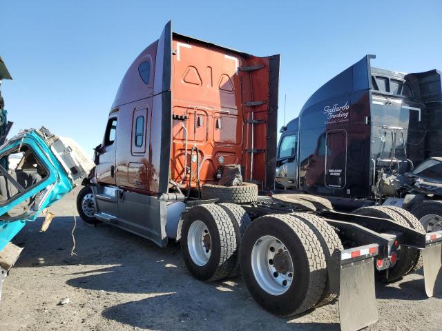 3AKJHHDR0JSKC1465 - 2018 FREIGHTLINER CASCADIA 1 ORANGE photo 3