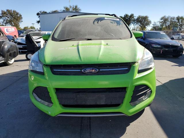 1FMCU0GXXDUD94511 - 2013 FORD ESCAPE SE GREEN photo 5