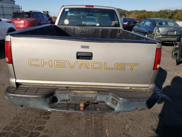 1GCCS145828243241 - 2002 CHEVROLET S TRUCK S10 GRAY photo 6