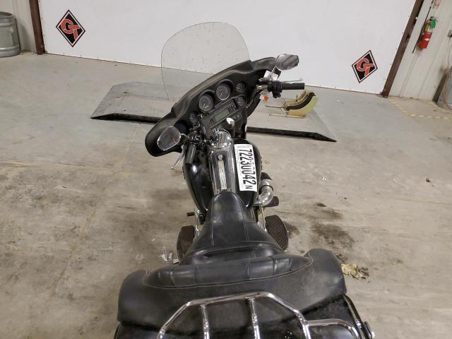 1HD1FC4168Y618796 - 2008 HARLEY-DAVIDSON FLHTCUI 黑色 照片 5