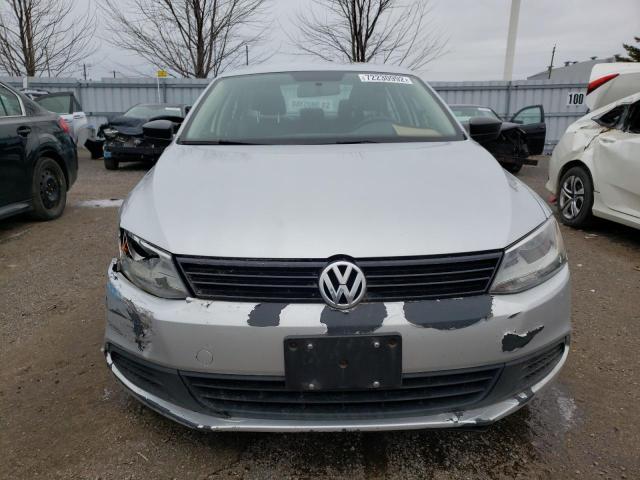 3VW2K7AJ7DM318992 - 2013 VOLKSWAGEN JETTA BASE SILVER photo 5