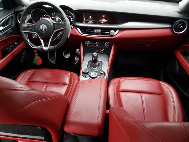 ZASFAKPN1J7B91996 - 2018 ALFA ROMEO STELVIO SPORT Weiß Foto 8