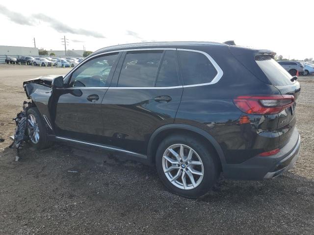 5UXCR6C52KLL64837 - 2019 BMW X5 XDRIVE40I BLACK photo 2