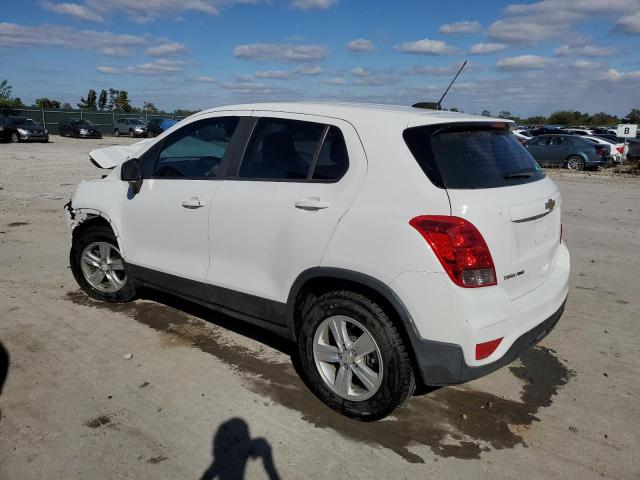 3GNCJNSB0JL349211 - 2018 CHEVROLET TRAX LS WHITE photo 2