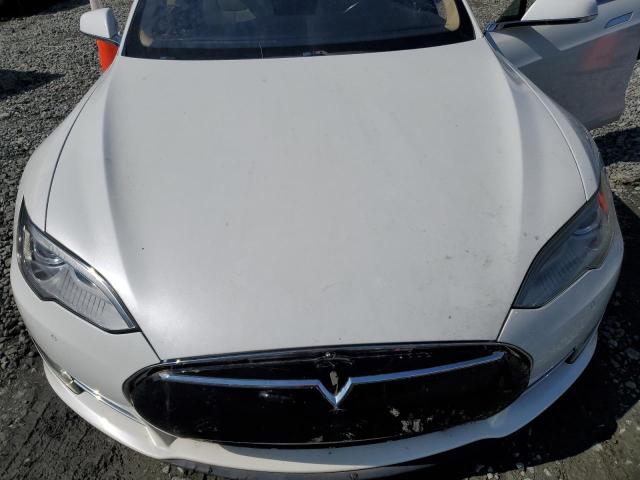 5YJSA1CN3DFP26252 - 2013 TESLA MODEL S WHITE photo 11